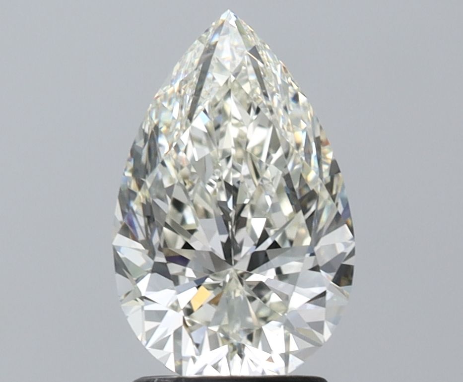 Pear Diamond