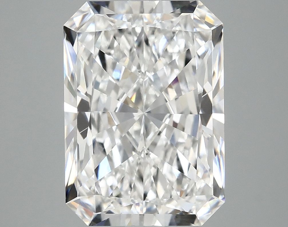 4.16 ct. radiant Lab Grown Diamond front image