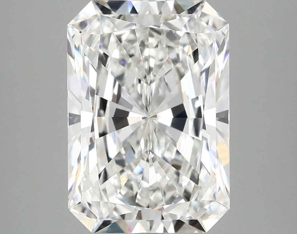4.05 ct. radiant Lab Grown Diamond front image