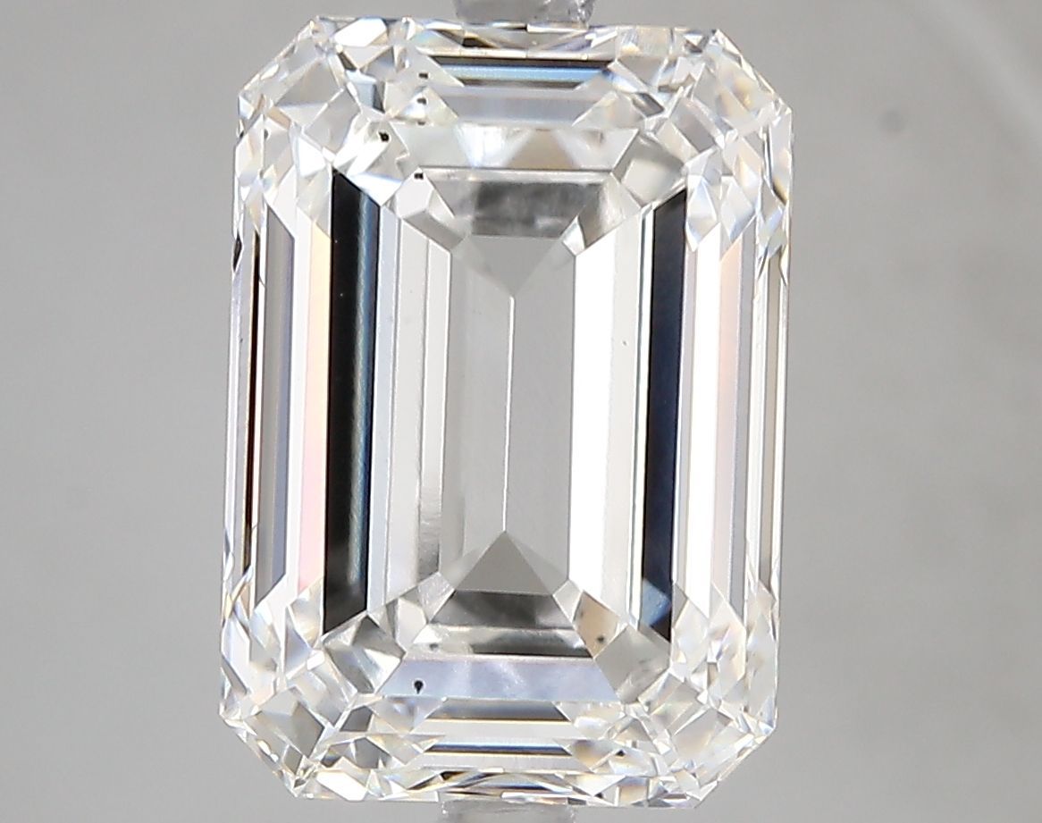 7.07 ct. emerald Lab Grown Diamond front image