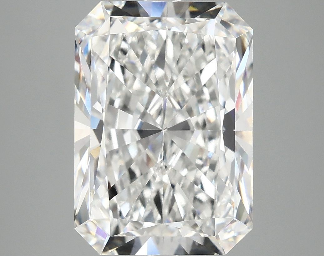 5.07 ct. radiant Lab Grown Diamond front image