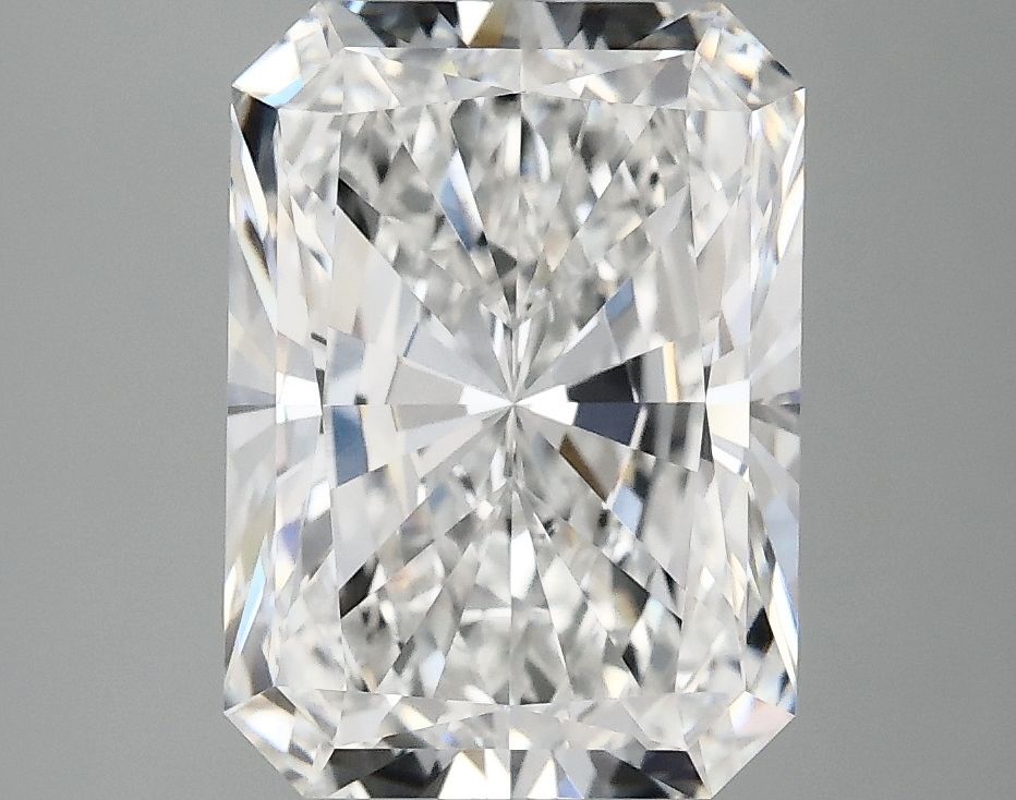 3.83 ct. radiant Lab Grown Diamond front image