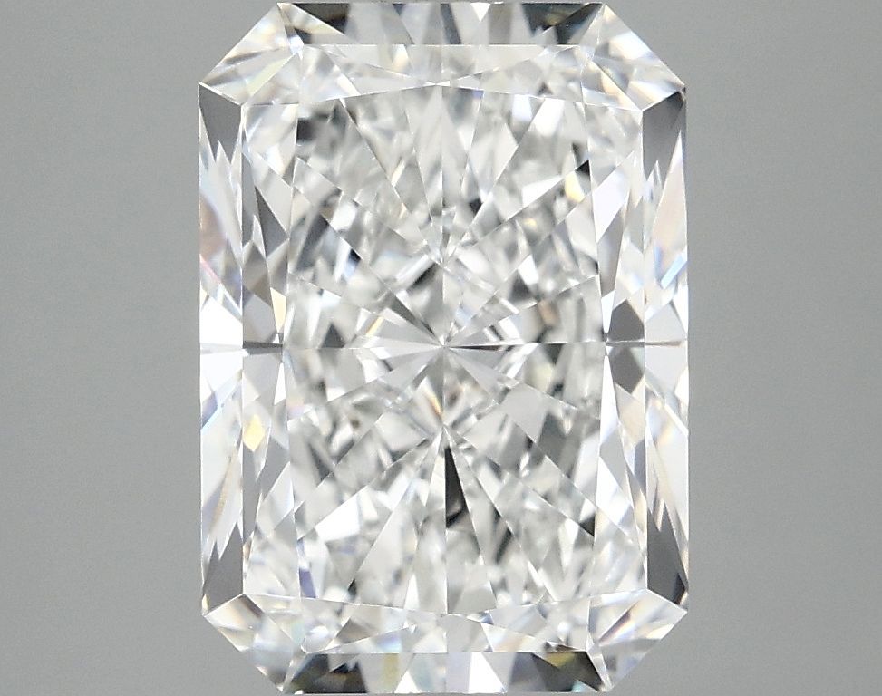 3.91 ct. radiant Lab Grown Diamond front image