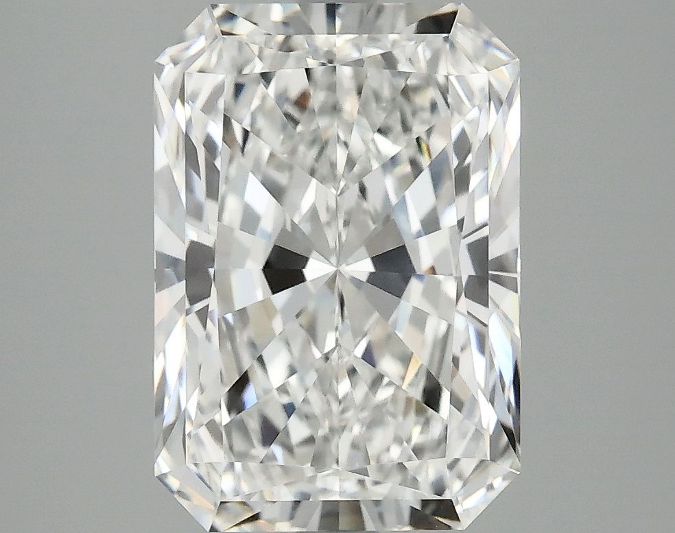 4.02 ct. radiant Lab Grown Diamond front image