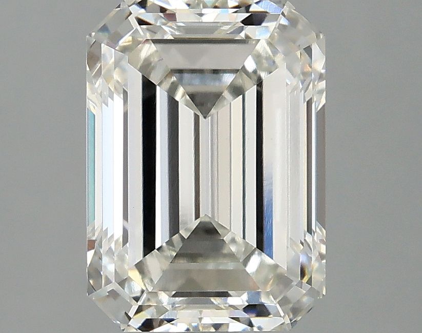 3.05 ct. emerald Lab Grown Diamond front image