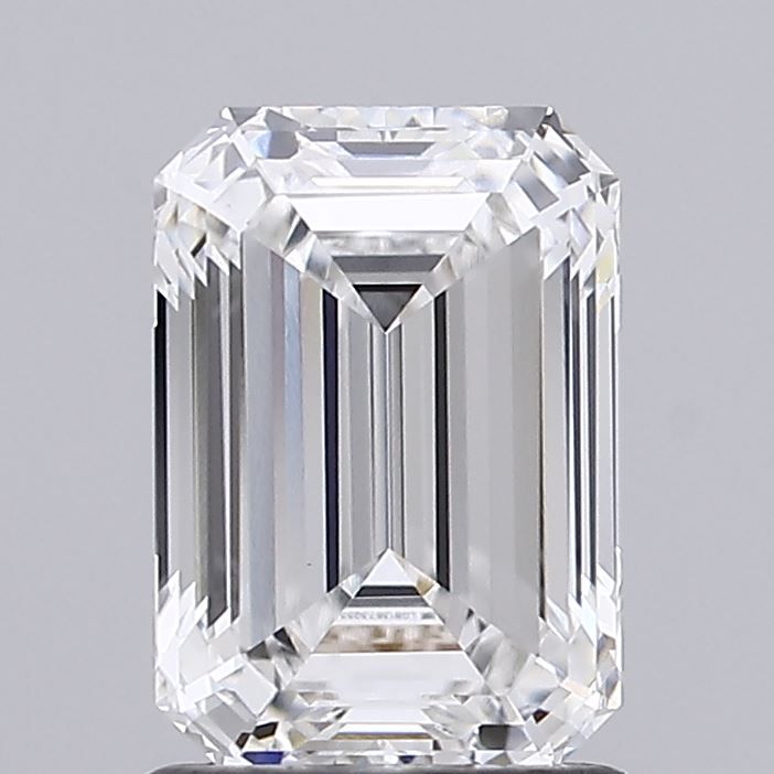 1.51 ct. emerald Lab Grown Diamond front image