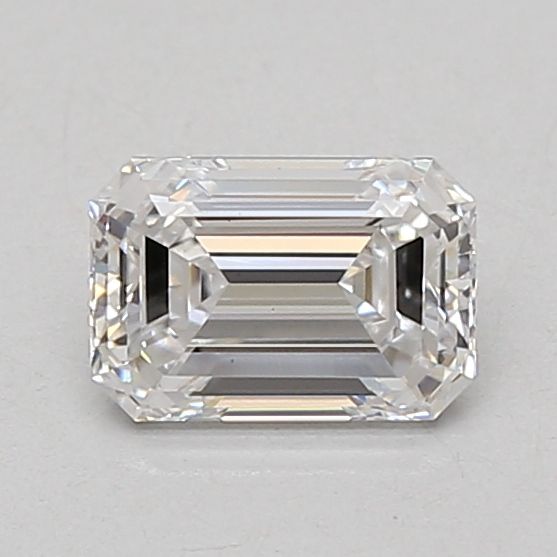 0.9 ct lab-grown Emerald Diamond