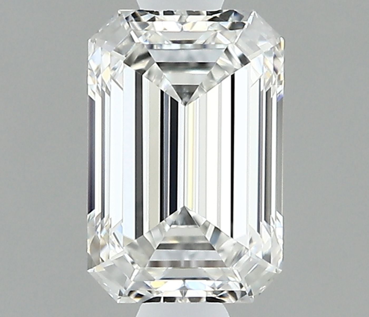 0.72 ct Emerald diamond