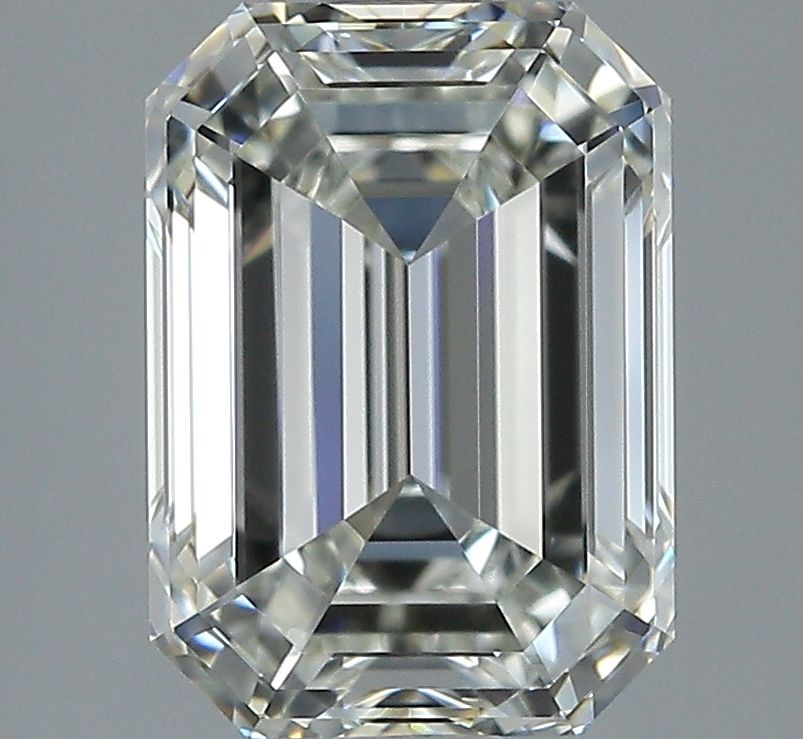 2.51 ct Emerald diamond