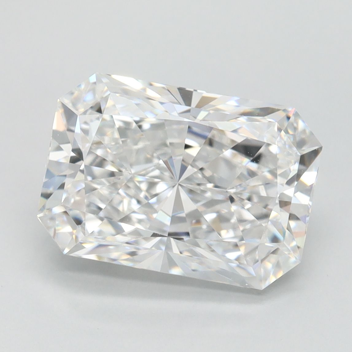 3.09 ct. radiant Lab Grown Diamond front image