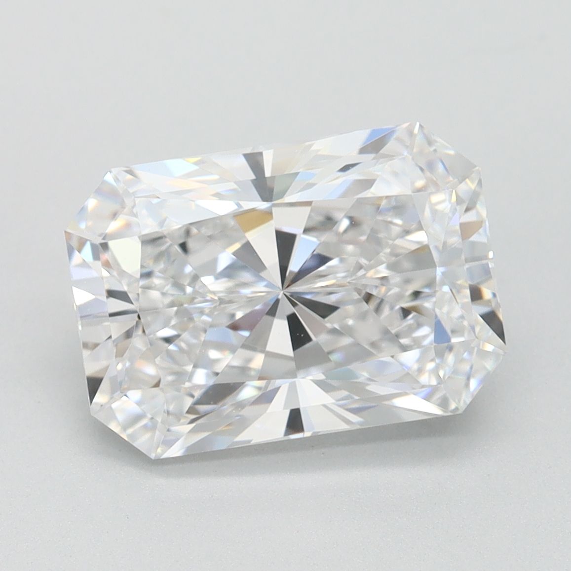 2.91 ct. radiant Lab Grown Diamond front image