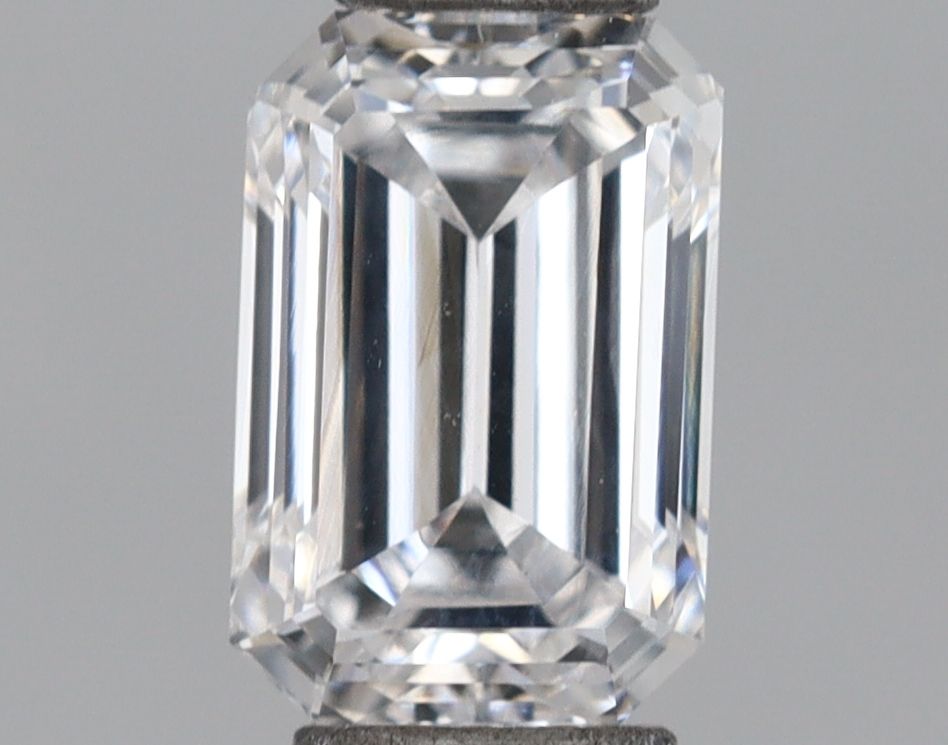 0.55 ct. emerald Lab Grown Diamond front image
