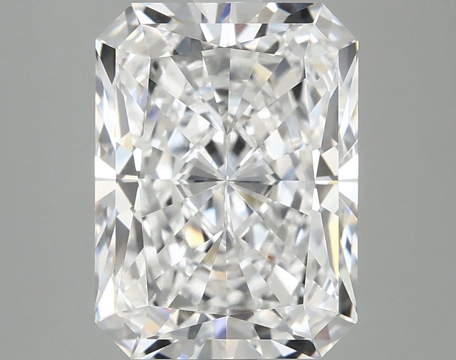 3.72 ct. radiant Lab Grown Diamond front image