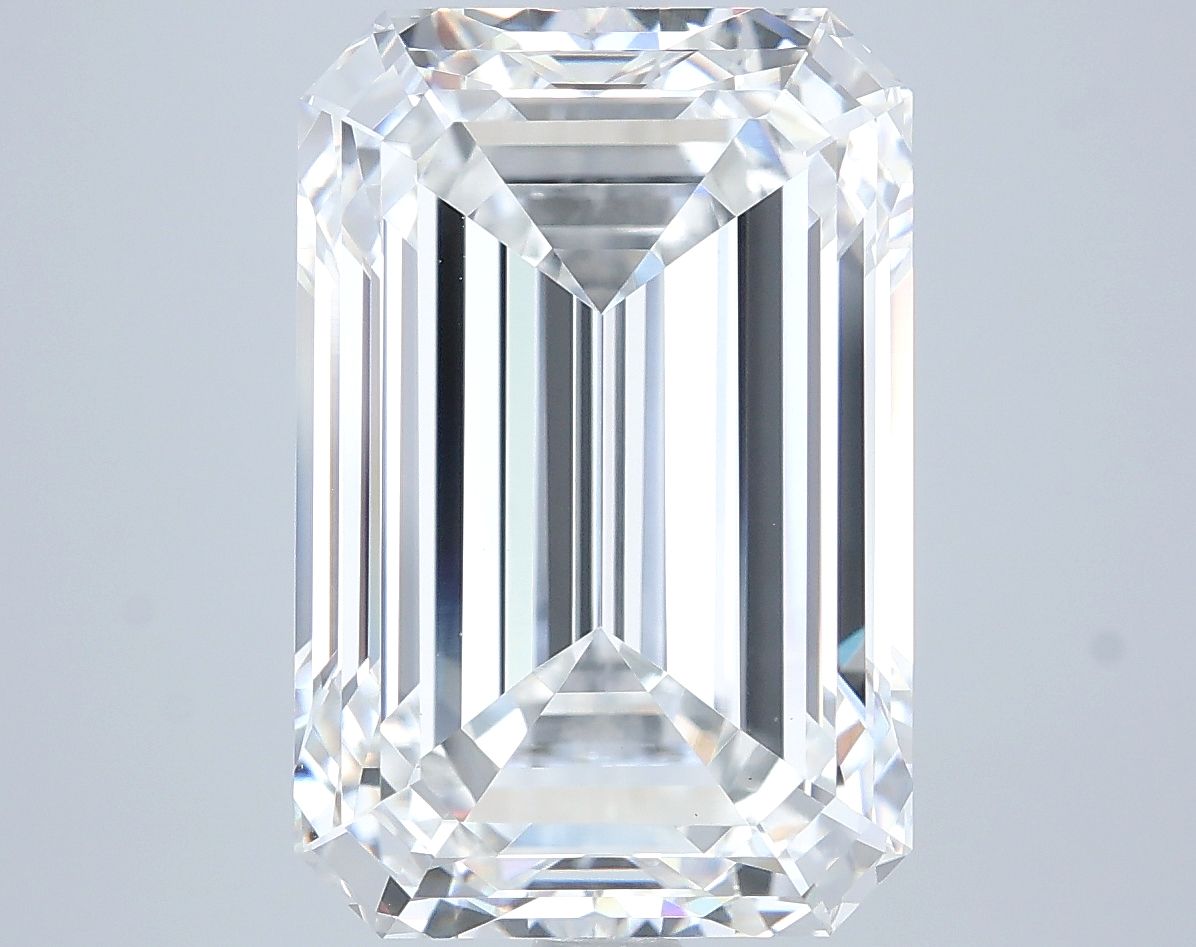 8.56 ct. emerald Lab Grown Diamond front image