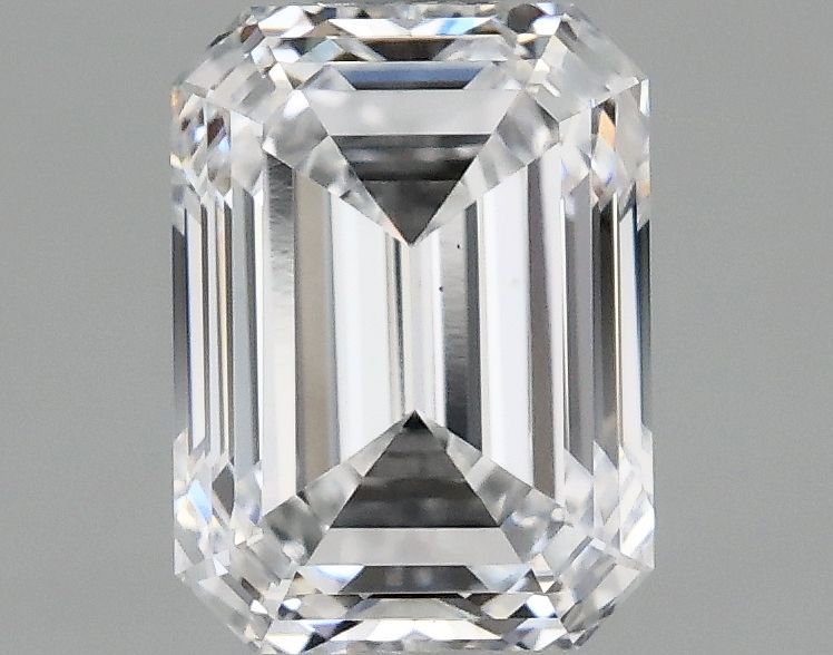 1.05 ct. emerald Lab Grown Diamond front image