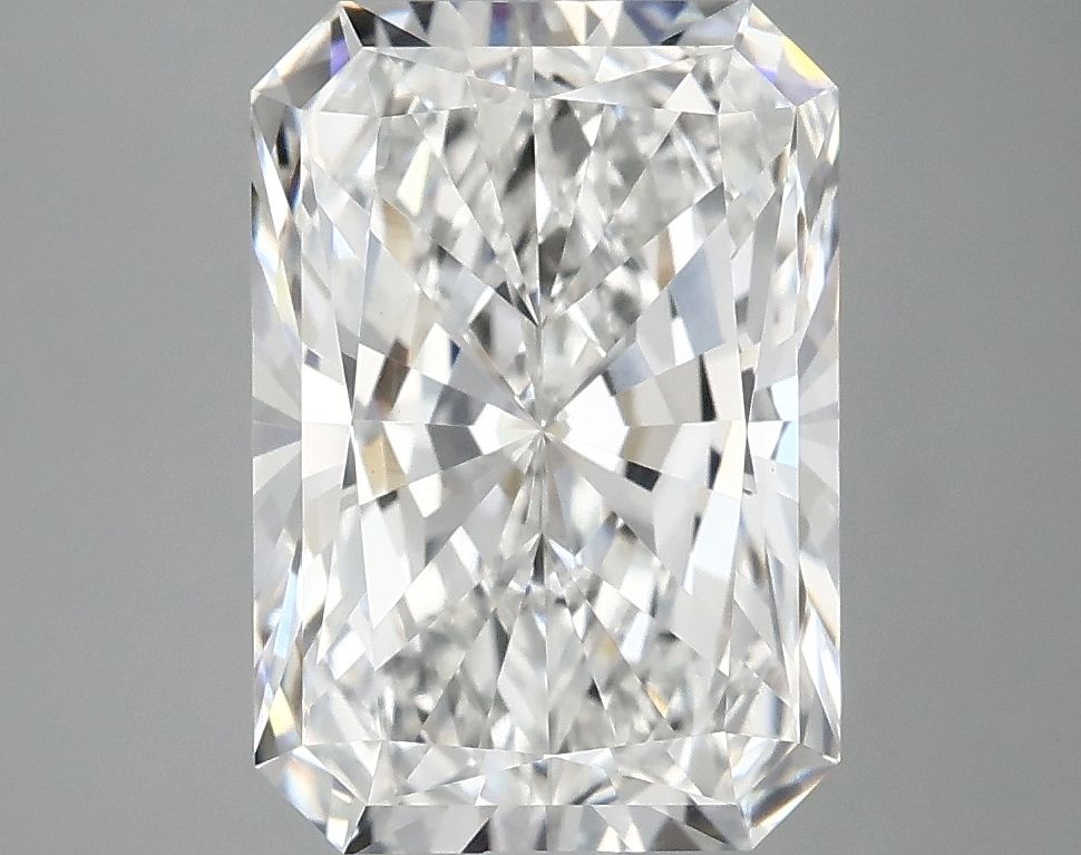 3.88 ct. radiant Lab Grown Diamond front image