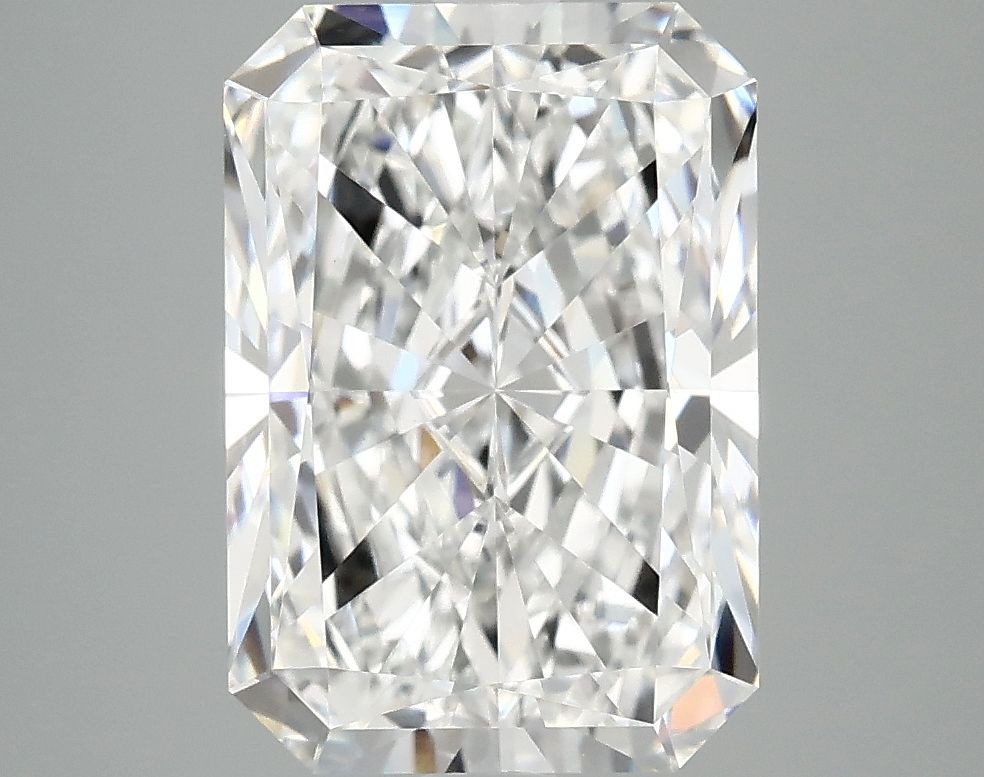 4.16 ct. radiant Lab Grown Diamond front image