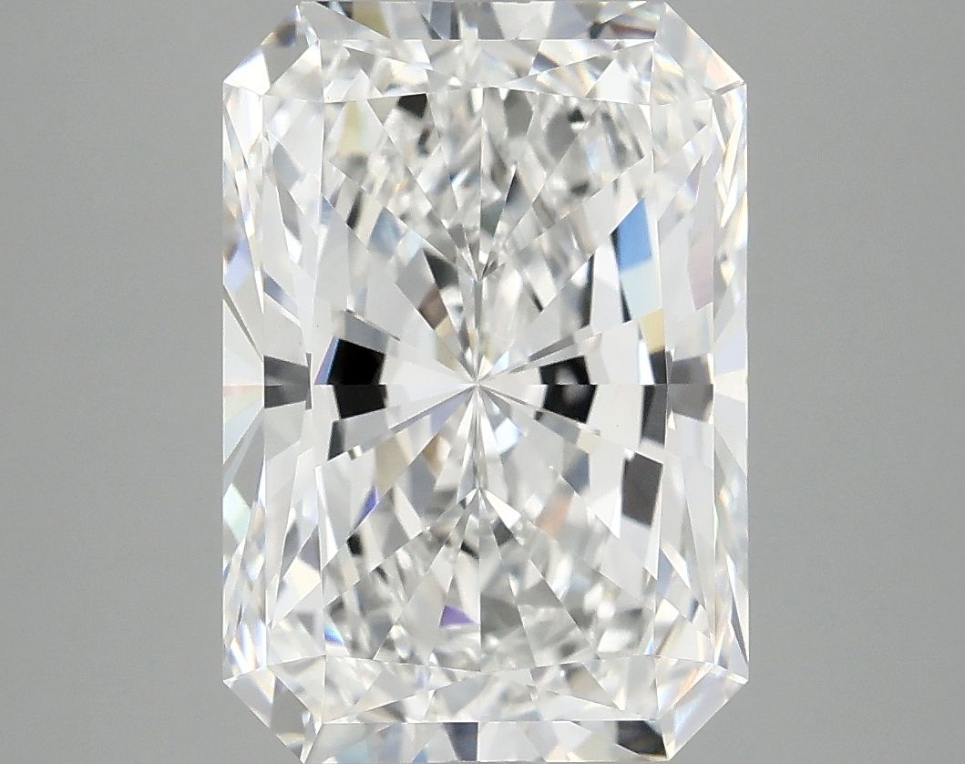 4.98 ct. radiant Lab Grown Diamond front image