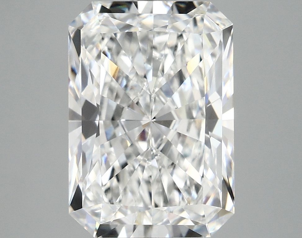 4.18 ct. radiant Lab Grown Diamond front image