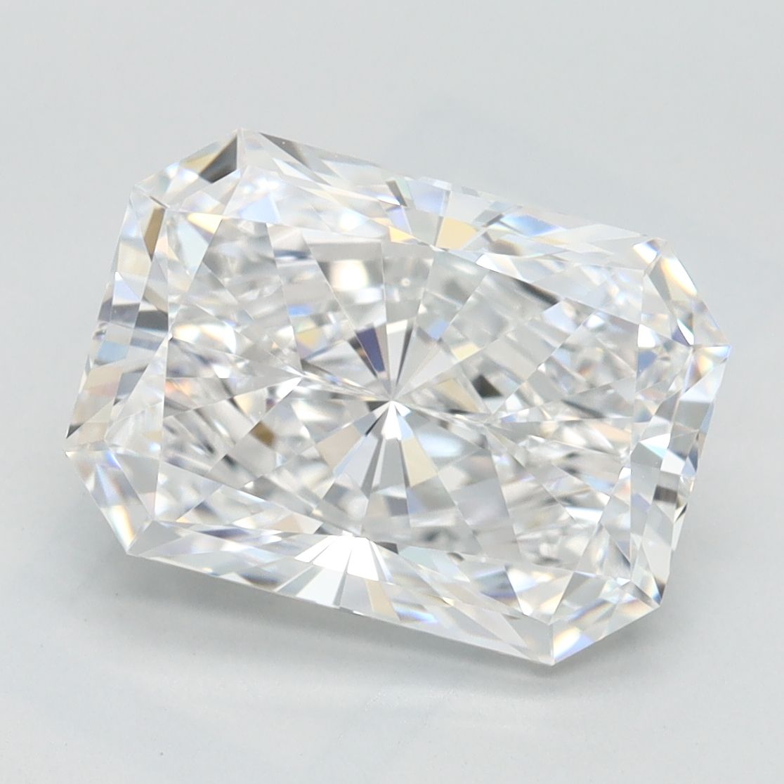 3.15 ct. radiant Lab Grown Diamond front image