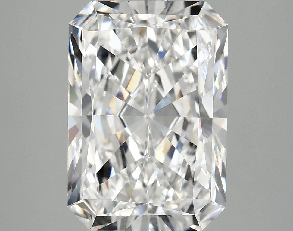 4.09 ct. radiant Lab Grown Diamond front image