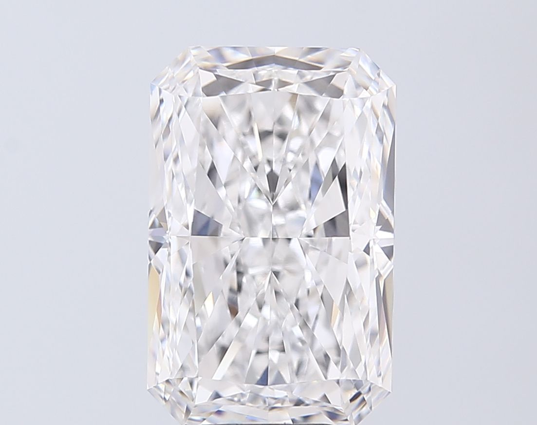 7.03 ct. radiant Lab Grown Diamond front image