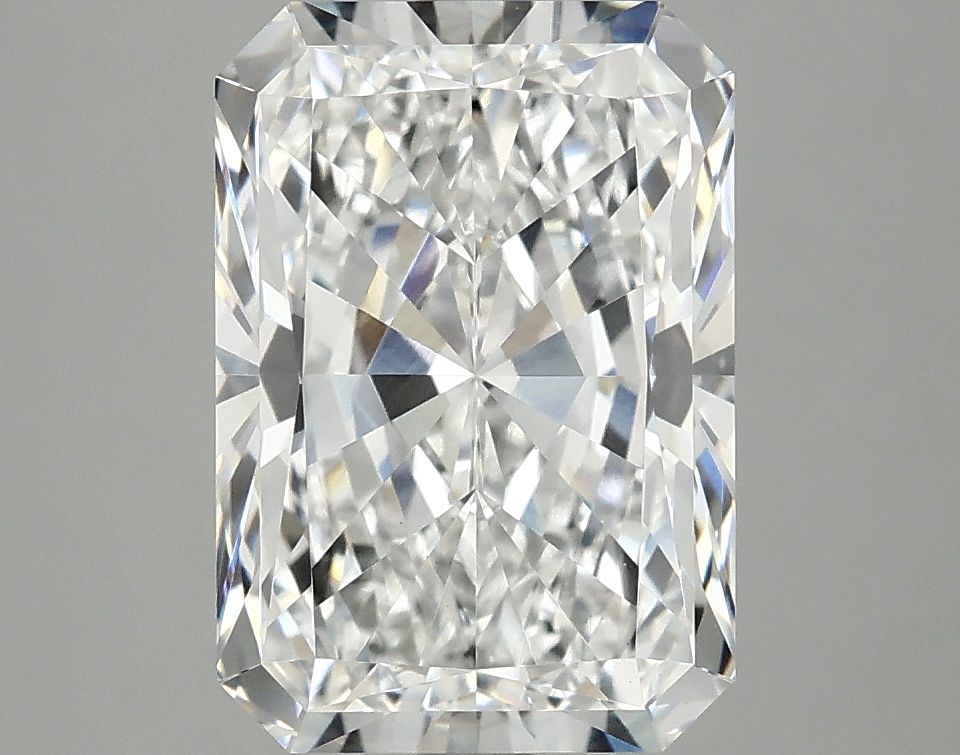 4.05 ct. radiant Lab Grown Diamond front image