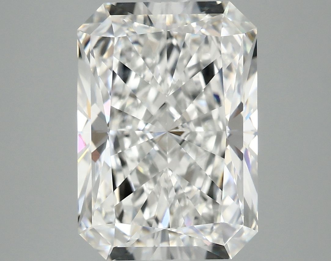 5.10 ct. radiant Lab Grown Diamond front image