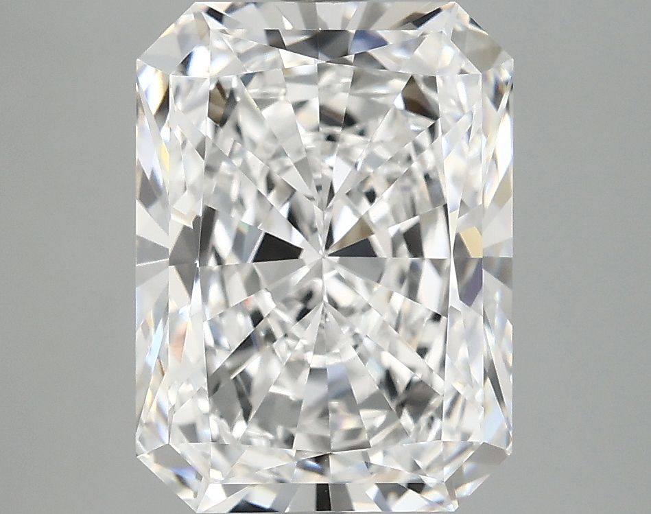 4.13 ct. radiant Lab Grown Diamond front image