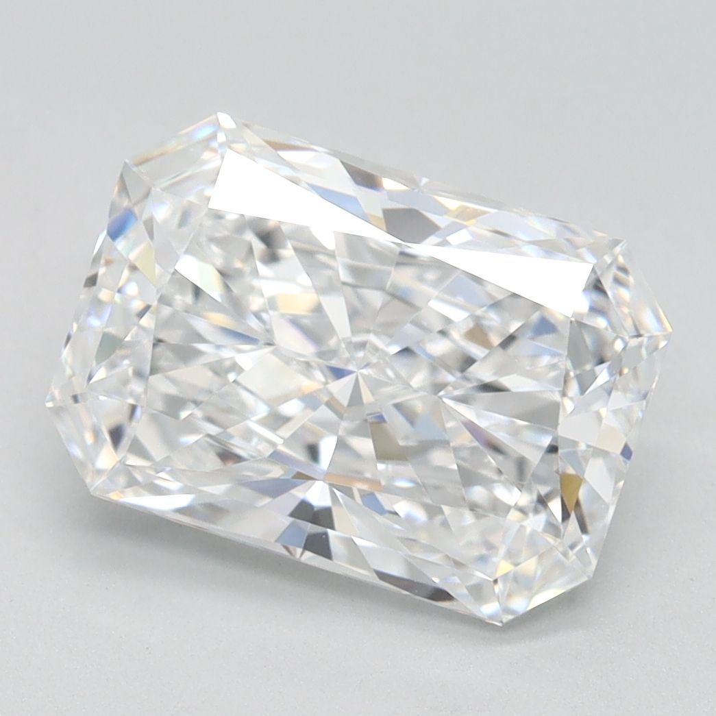 2.64 ct. radiant Lab Grown Diamond front image