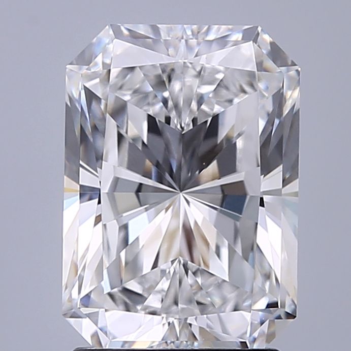 2.27 ct. radiant Lab Grown Diamond front image