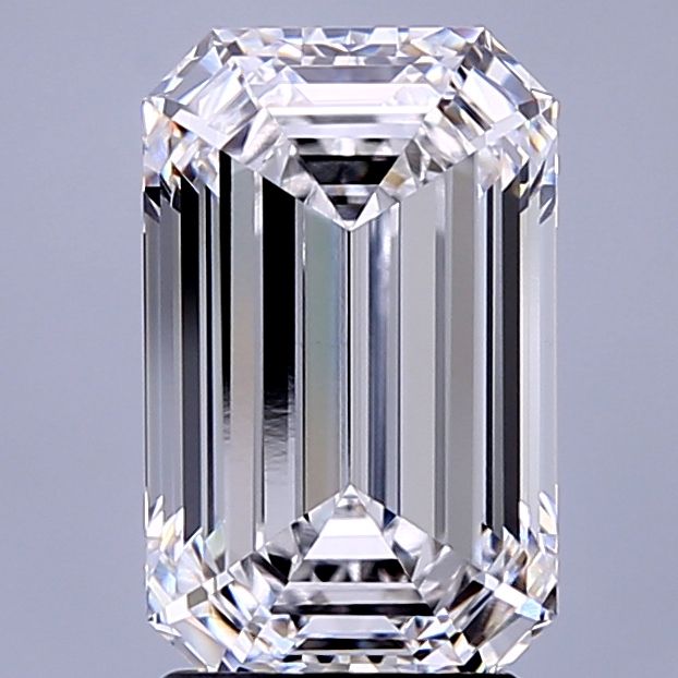 3.22 ct. emerald Lab Grown Diamond front image