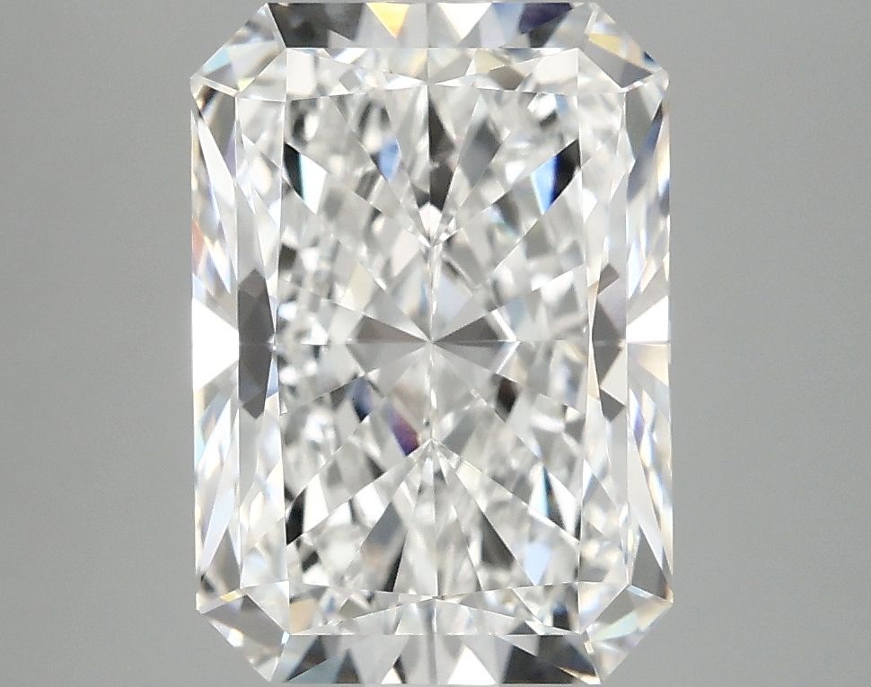 4.10 ct. radiant Lab Grown Diamond front image
