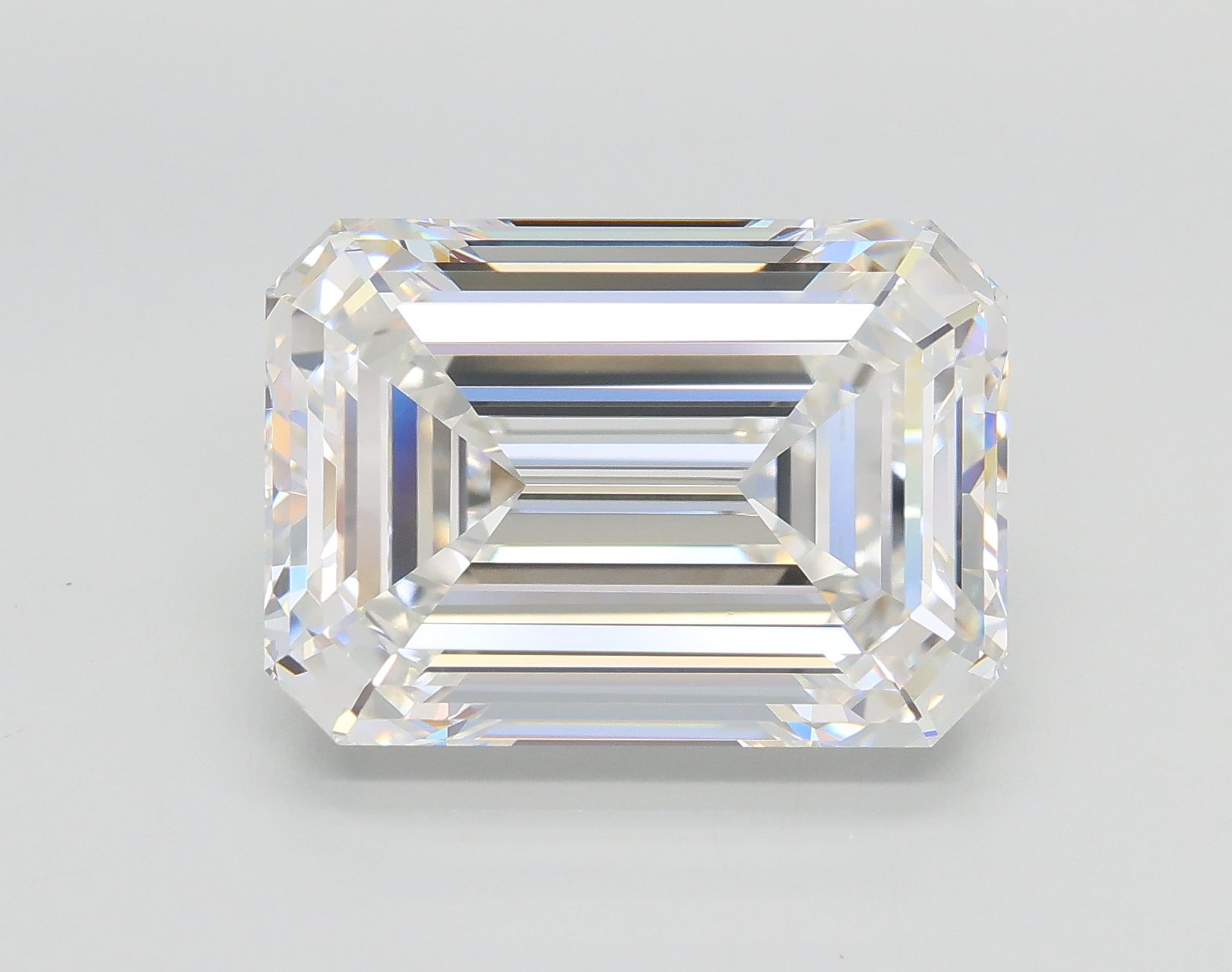 7.53 ct. emerald Lab Grown Diamond front image