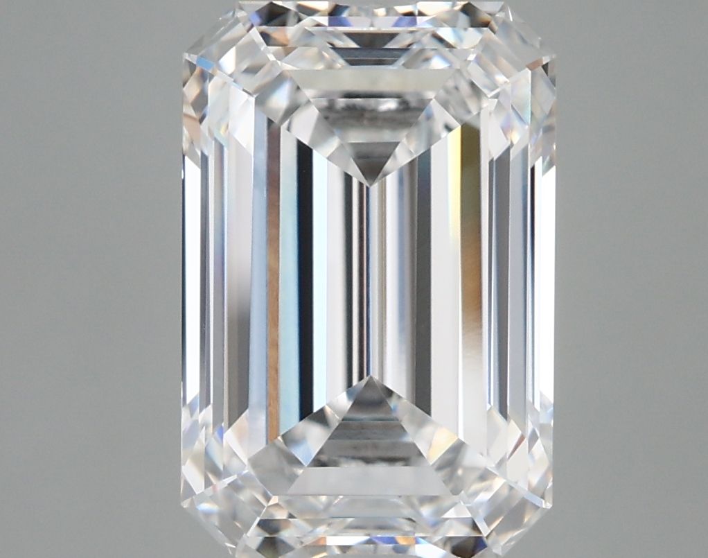 5.22 ct. emerald Lab Grown Diamond front image