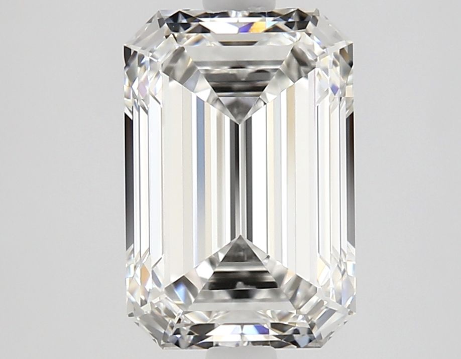 2.03 ct Emerald diamond