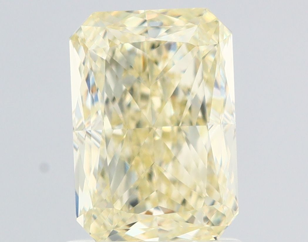 1.54 Carat Radiant Diamond U-V VVS2