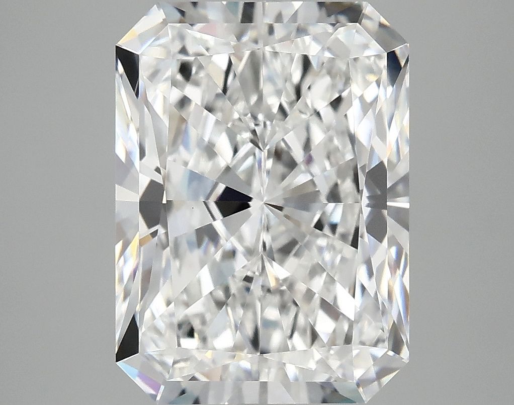 5.05 ct. radiant Lab Grown Diamond front image
