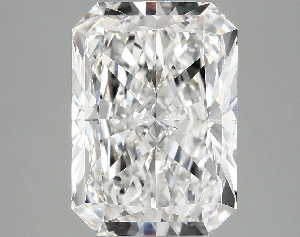 3.91 ct. radiant Lab Grown Diamond front image