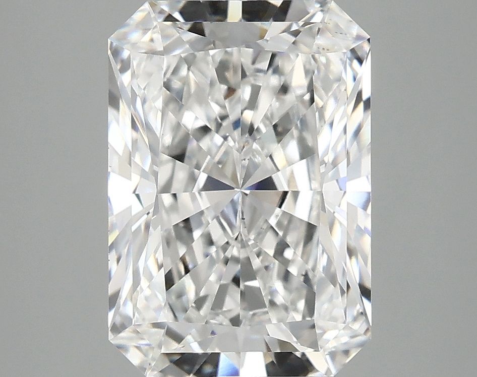 3.90 ct. radiant Lab Grown Diamond front image