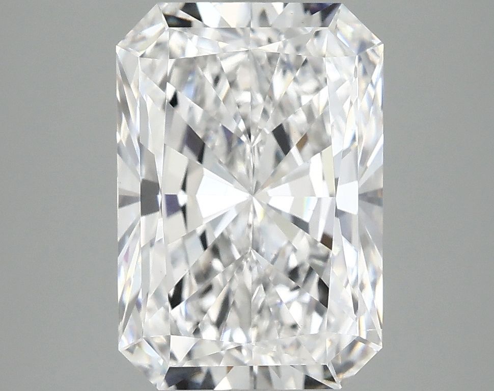 3.94 ct. radiant Lab Grown Diamond front image