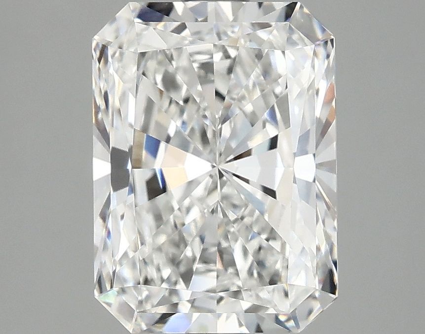 3.08 ct. radiant Lab Grown Diamond front image
