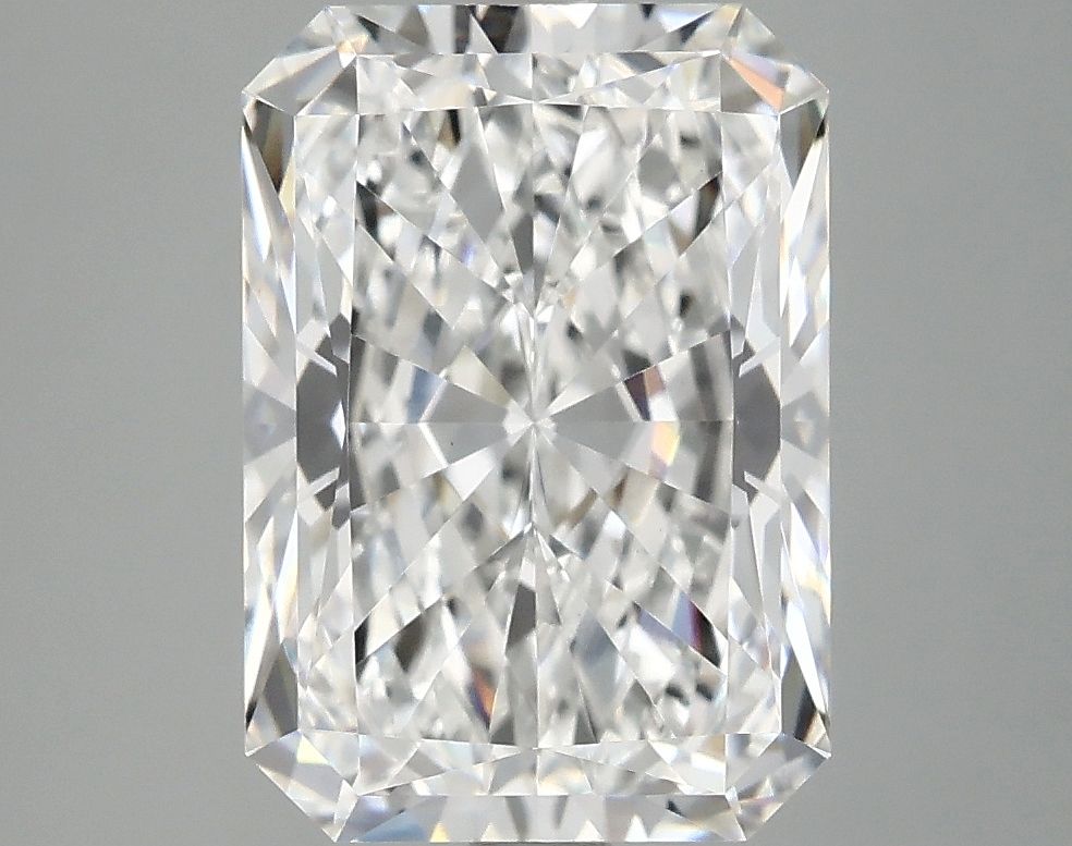 4.05 ct. radiant Lab Grown Diamond front image