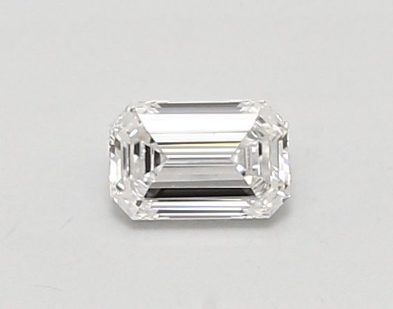 0.4 ct lab-grown Emerald Diamond