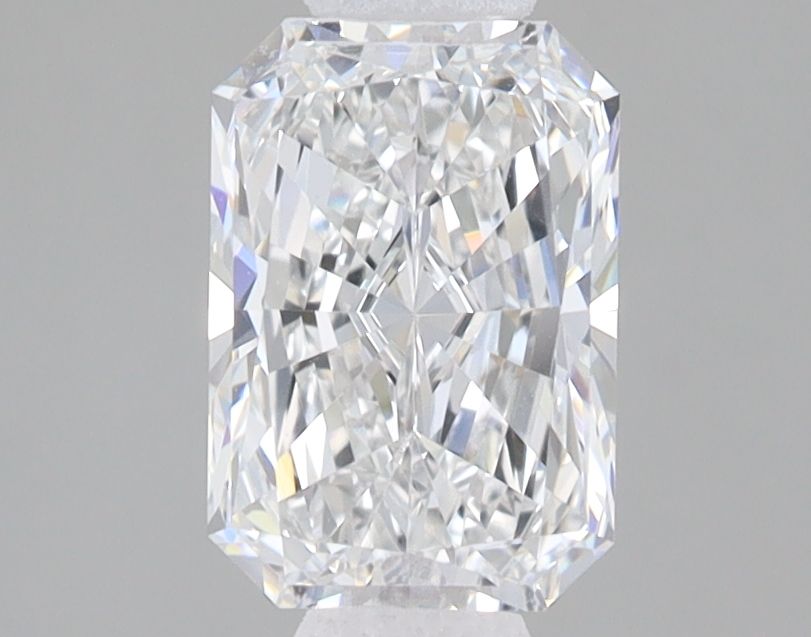1.52 ct. radiant Lab Grown Diamond front image