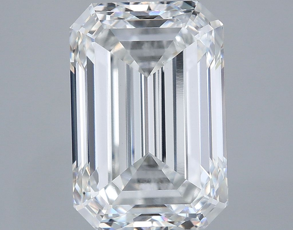 5.51 ct. emerald Lab Grown Diamond front image