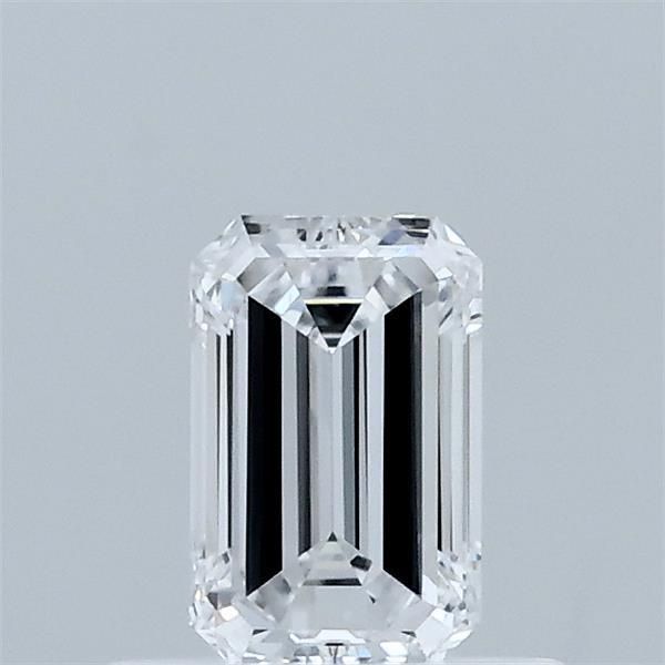 0.52 ct lab-grown Emerald Diamond