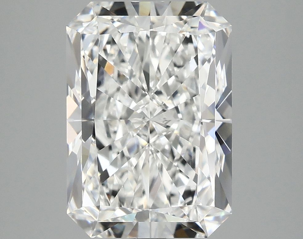 4.03 ct. radiant Lab Grown Diamond front image