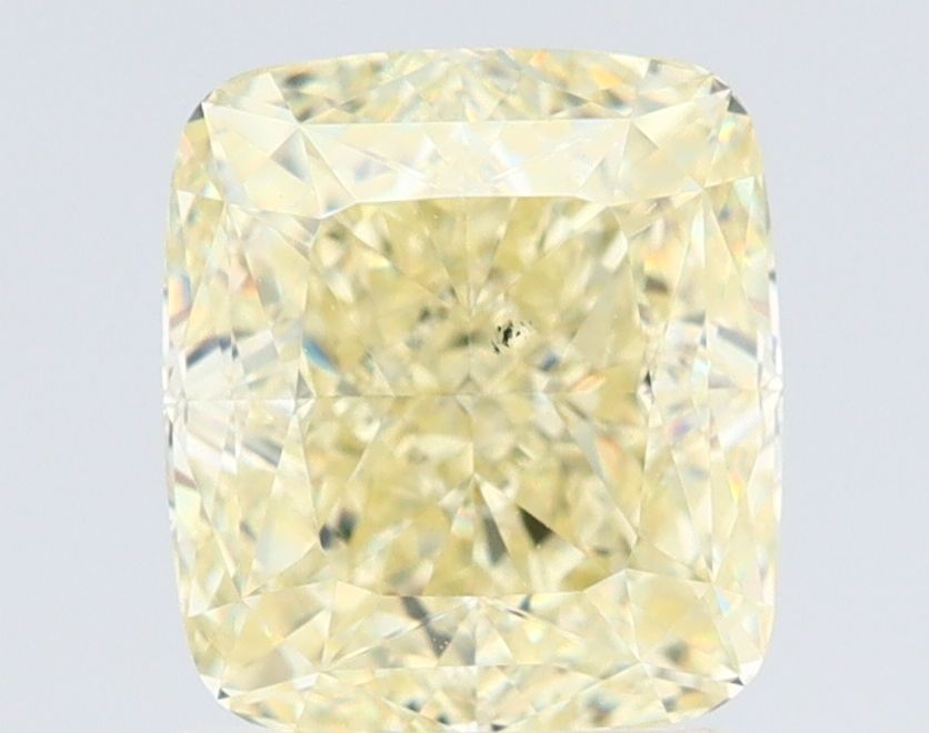 2.01 Carat Cushion brilliant Diamond W-X SI1