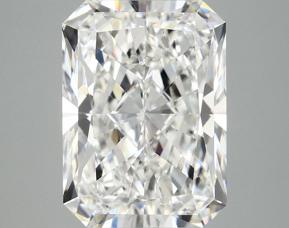 4.93 ct. radiant Lab Grown Diamond front image